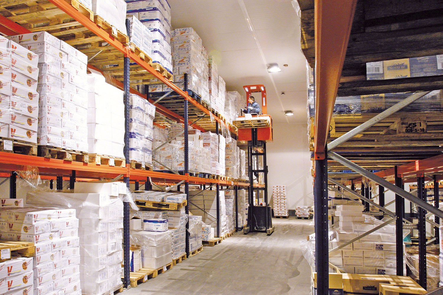 Installation de rayonnages à palettes